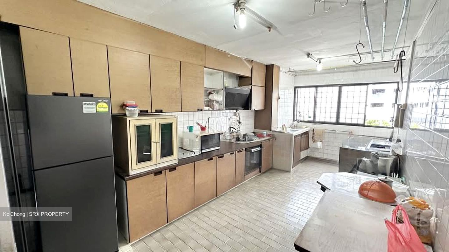 Blk 219 Jurong East Street 21 (Jurong East), HDB 4 Rooms #551414501